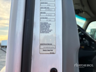 2017 Kenworth T680 4x2 Cabeza Tractora Cabina Corta