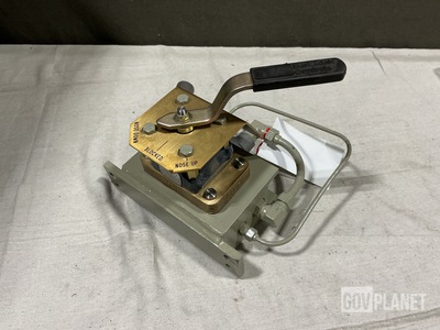 Tactair Fluid Controls 469100-0-1 Hydraulic Hand Pump