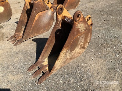 12 in Digging Excavator Bucket