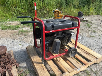 Quantity of (3) Pallets of Miscellaneous Shop Equipment Contractor Tools Divers - Magasin, entrepôt, consommateur