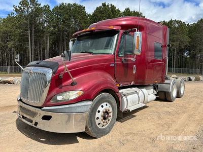 2011 International ProStar 6x4 3- Achs Sattelzugmaschine mit Schlafkabine