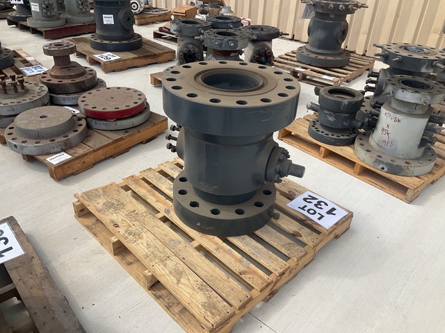 C-22 11" 5M X 11" 10M W/ 11" R-Seal (Unused)