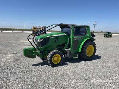 2018 John Deere 5100GN 4WD Tractor