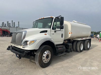 2007 International 7600 6x4 Water Truck