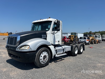 2005 Freightliner Columbia 120 6x4 Day Cab Truck Tractor