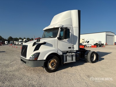 2016 Volvo VNL 4x2 S/A Day Cab Truck Tractor