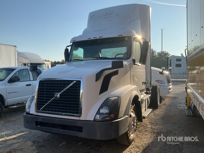 2016 Volvo VNL 4x2 S/A Day Cab Truck Tractor