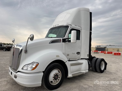 2015 Kenworth T680 4x2 S/A Day Cab Truck Tractor