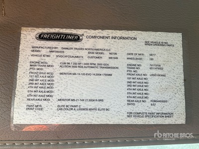 2018 Freightliner M2 106 4x4 Camion nacelle
