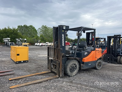 Doosan G35S-5 Wózek widłowy