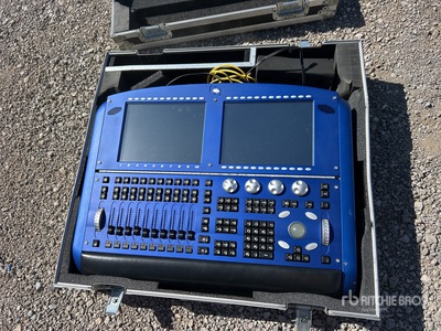 2013 Flying Pig Systems Wholehog lll Lighting Control Console Divers - Instrumentation et électricité
