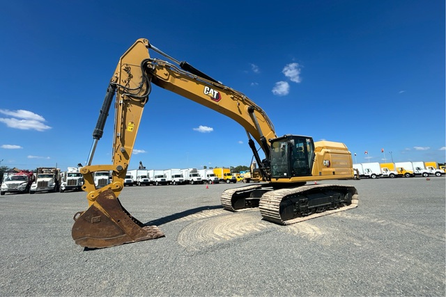 2022 Caterpillar 349
