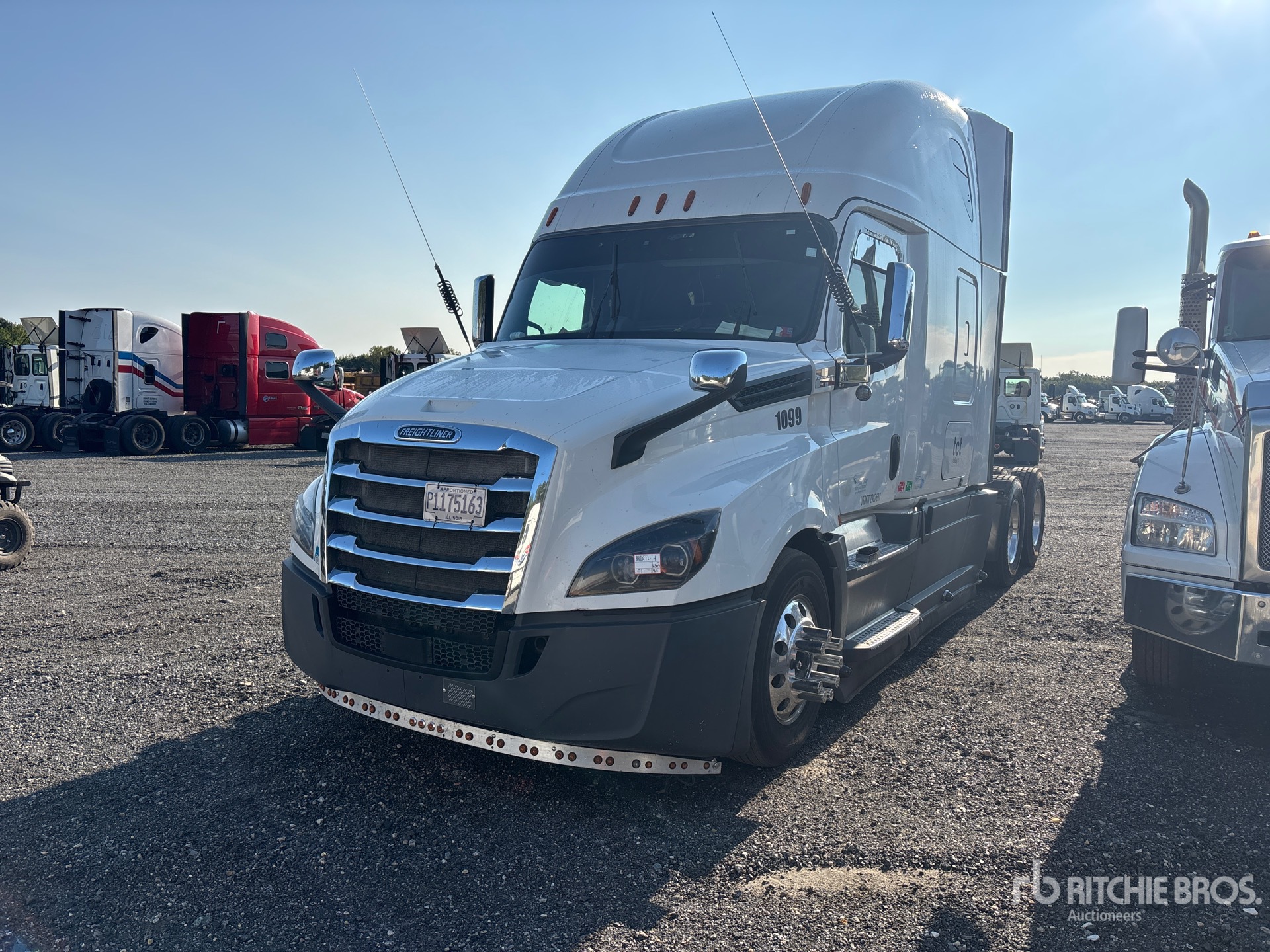 2018 Freightliner Cascadia 126 6x4 T/A Sleeper Truck Tractor (Inoperable)