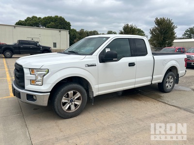 2015 Ford F150 XLT XLT 4x2 Extended Cab بيك اب