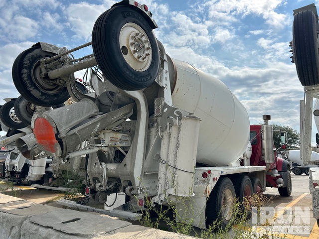 CAMIóN REVOLVEDOR 2009 MACK MCNEILUS MIXER 11 CYD