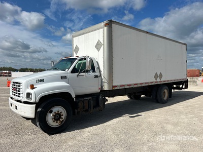 1998 GMC C6500 4x2 Van Truck