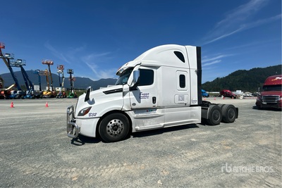 2022 Freightliner Cascadia 126 6x4 T/A Sleeper Truck Tractor
