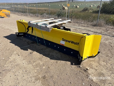 Snow Wolf Autowing 138 in 2 Way Schneepflug (Unused)