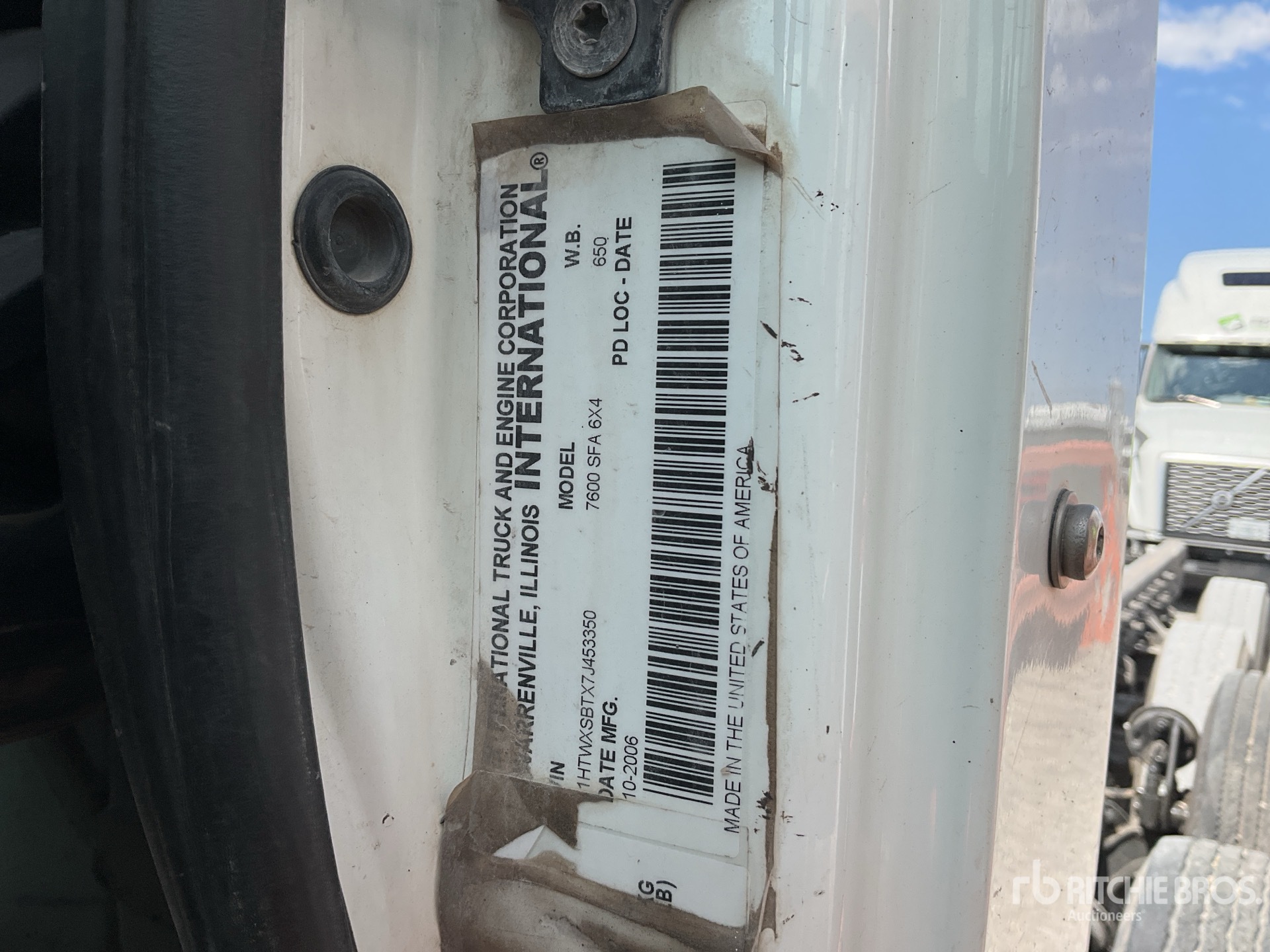 2007 International 7600 10x4 Kabina i podwozie