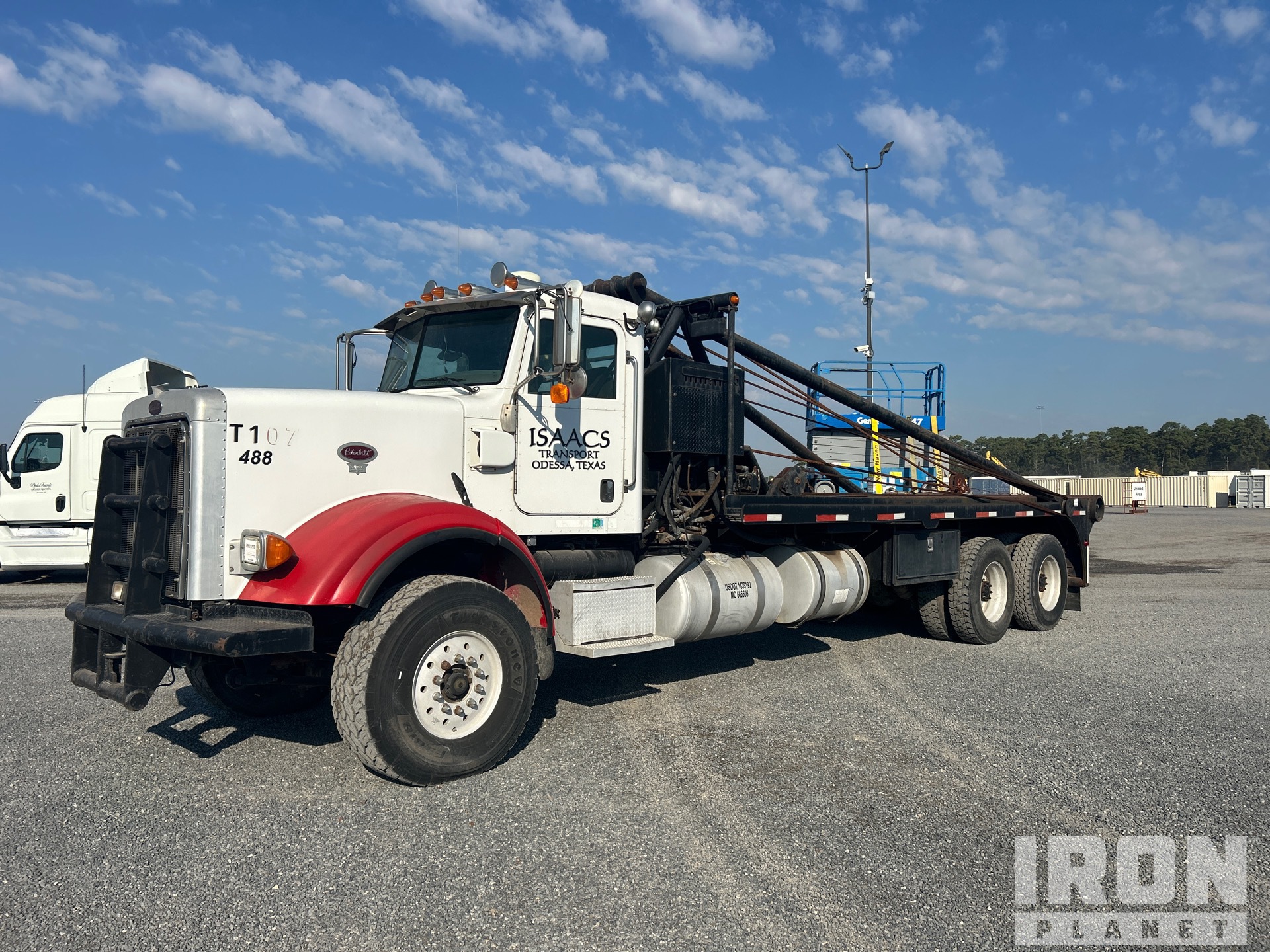 2007 Peterbilt 357 6x4 Rig-Up Truck