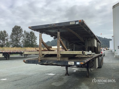 1999 Doepker 32 ft Tri/A Super B-Train Lead Flatbed Trailer