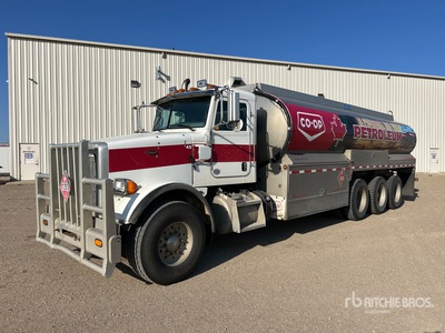 2013 Peterbilt 365 Fuel Truck