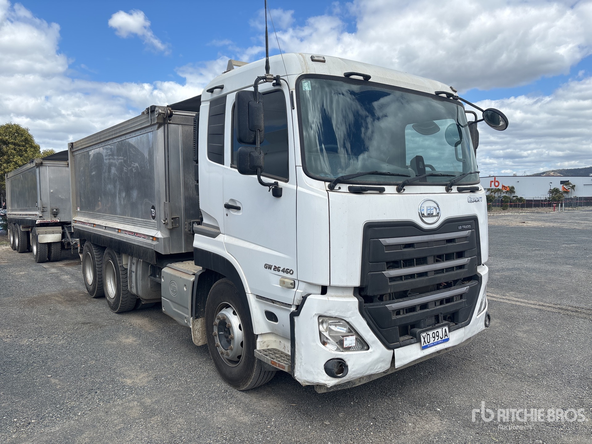 2020 UD Quon 26 460 6x4 Camion à benne basculante D/E