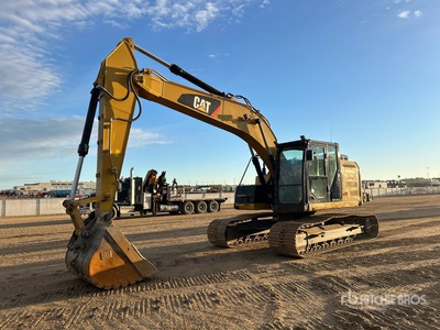 2017 Cat 320E LRR حفارة بجنزير