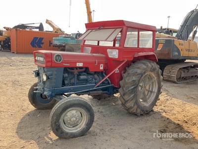 Massey Ferguson Trattore agricolo 2RM