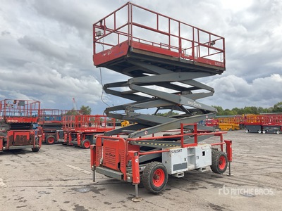 2015 Skyjack SJ9250 RT 4x4 Diesel Scissor Lift