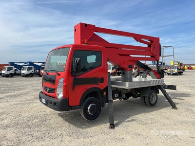 2011 Socage DA320 20 m on Renault  Maxity Piattaforma autocarrata