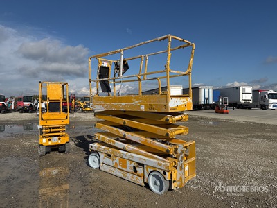 2006 Haulotte Compact 10N Scissor Lift