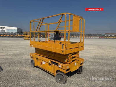 2006 Haulotte Compact 10 Elevador de tijera (Inoperable)