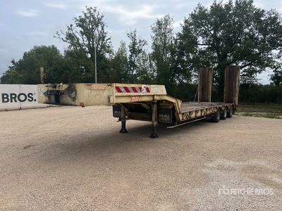 2004 Castera 3SS34T Tri/A Semi-Remorque Porte-Engin Góndola