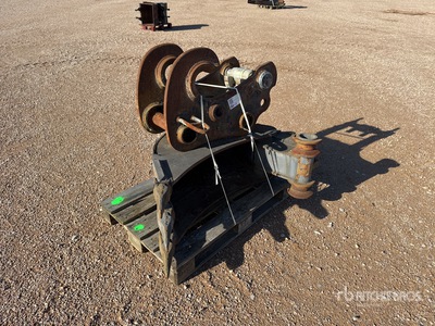 Godets + Attachement Bucket