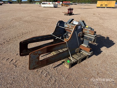 Pince à Balles Fork Attachment