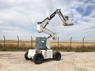 2007 Haulotte HA12PX 4WD Diesel Podnośnik Przegubowy