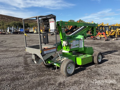 2013 Nifty-Lift HR12NDE 2WD Hybrid Articulating Boom Lift