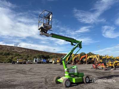 2013 Nifty-Lift HR12NDE 2WD Hybrid Articulating Boom Lift