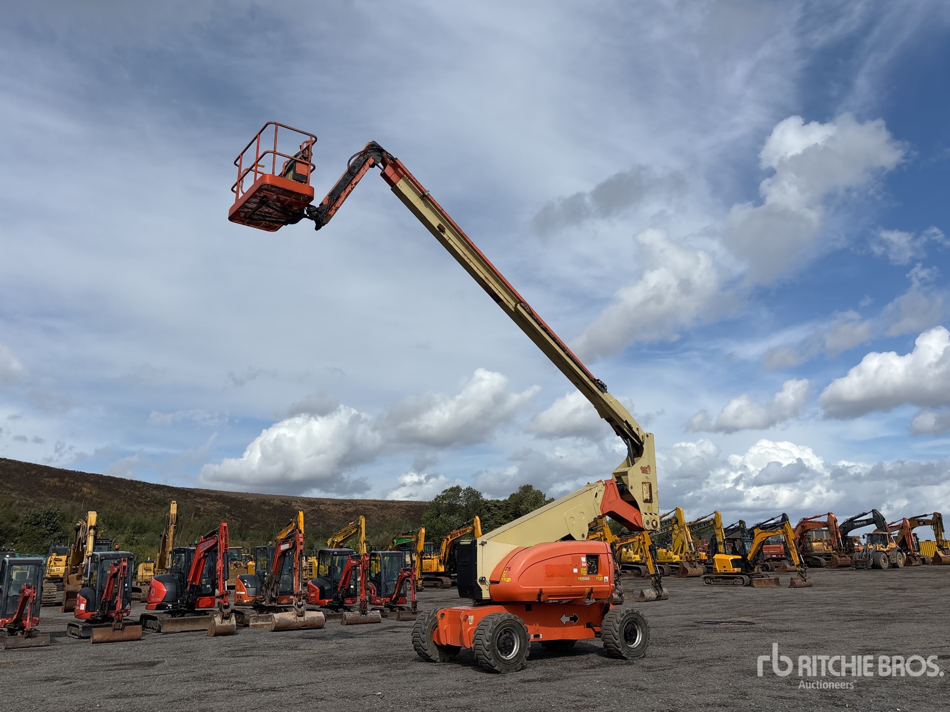 2013 JLG 800AJ Plataforma Elevadora Articulada