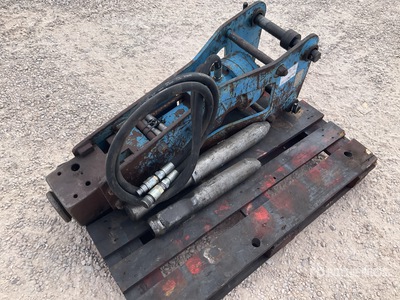 Indeco HP350 Hydraulic Breaker