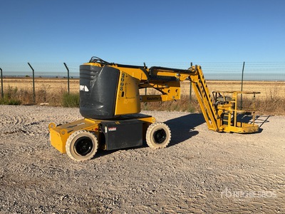 2005 Haulotte HA12IP 2WD Electric Articulating Boom Lift