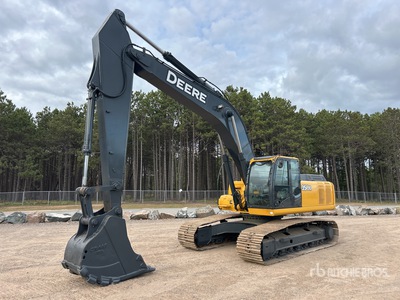 2007 John Deere 350D-LC Tracked Excavator
