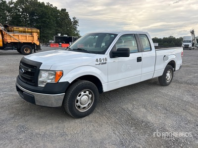 2014 Ford F-150 XL 4x2 Extended Cab Pick-up