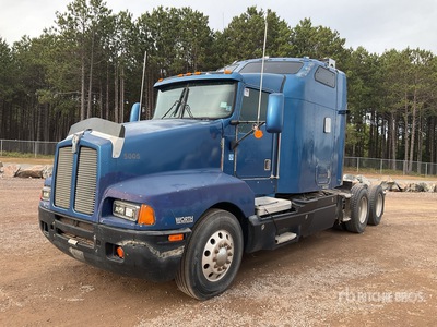 2002 Kenworth T600 6x4 Sleeper Truck Tractor