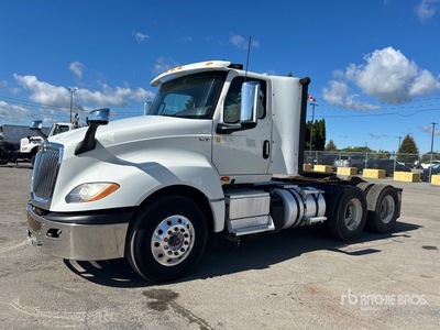 2018 International LT625 6x4 Cabeza Tractora Cabina Corta