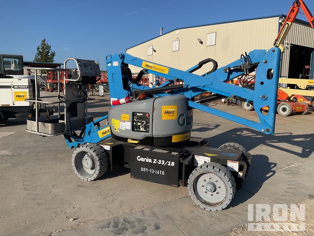 ELEVADOR ARTICULADO 2016 GENIE Z3318