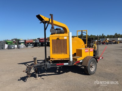 2000 Rodrigue Metal RM2H40-8C Tow-Behind قاطعة الاخشاب