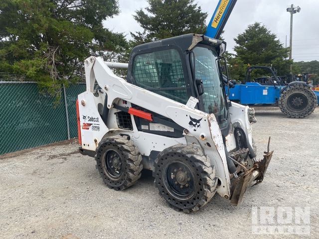 MINI CARGADOR SOBRE RUEDAS 2018 BOBCAT LOADER