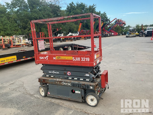 ELEVADOR TIJERA 2018 SKYJACK SJIII3219